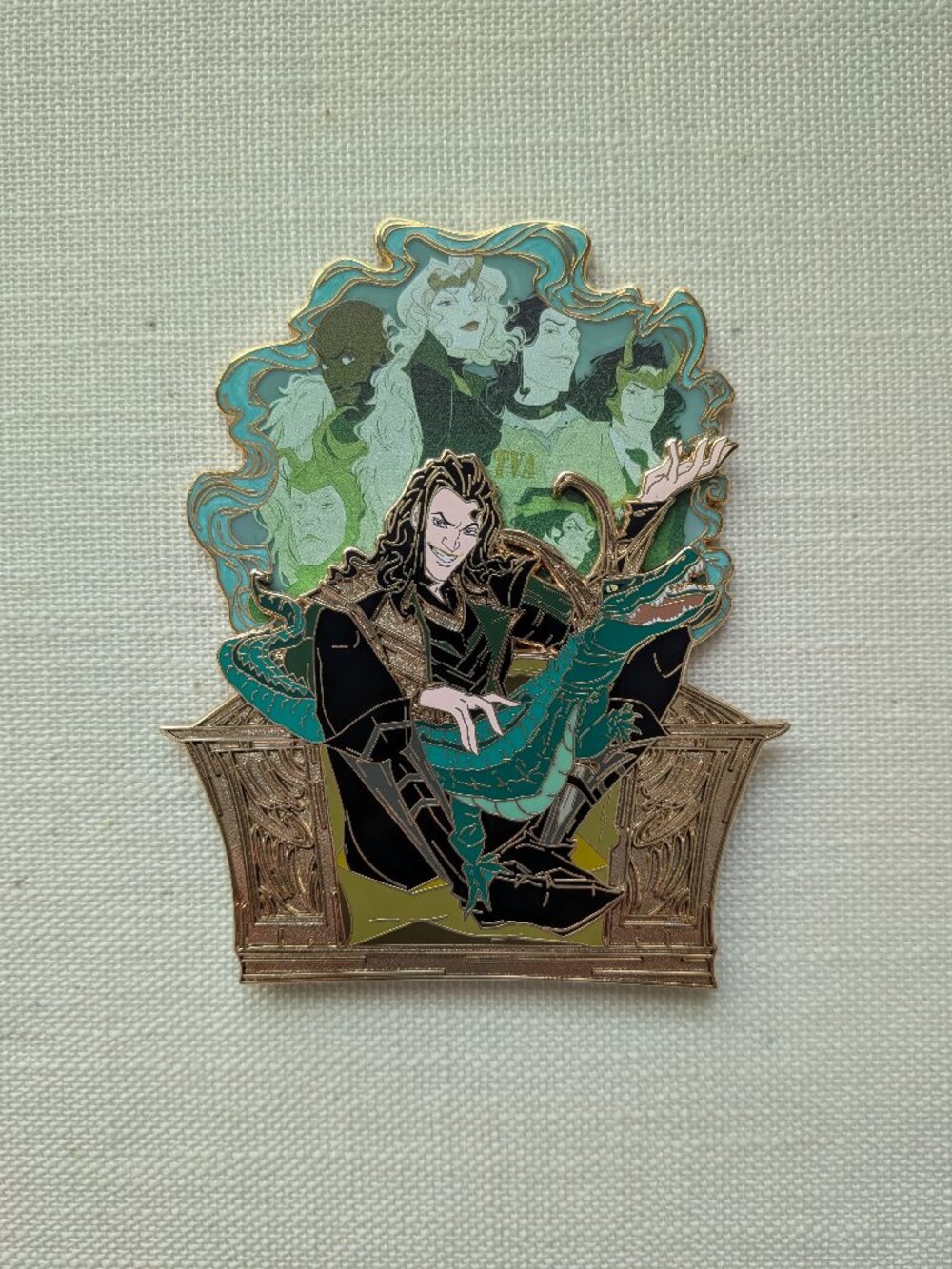 Loki Throne Portraits pin